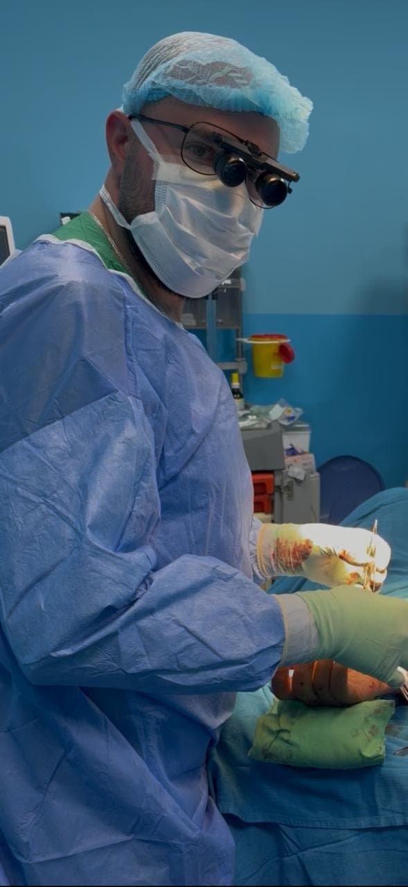 Dr. Ali Fares Orthopedic & Sports Surgery Center